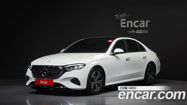 Mercedes-Benz E-Class W214