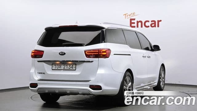 Kia The New Carnival 2