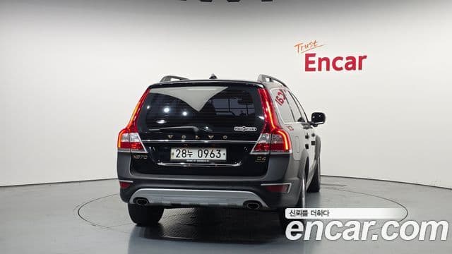 Volvo XC70 4