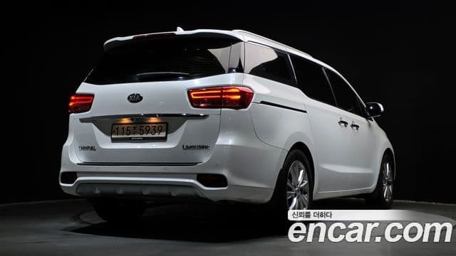 Kia The New Carnival 2