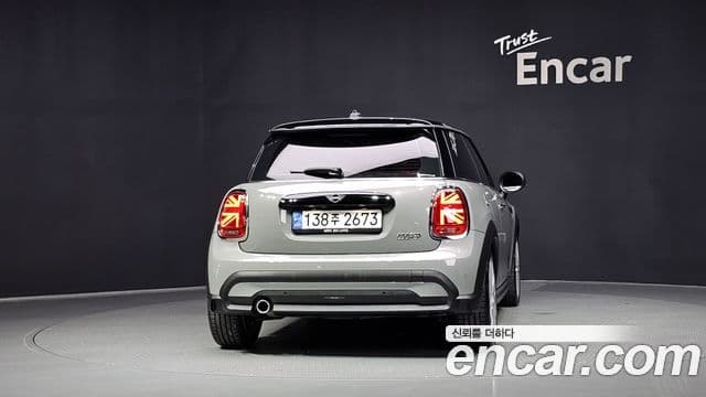 MINI Cooper 4
