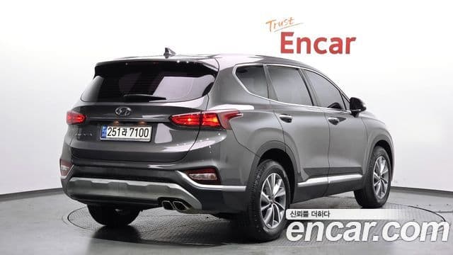 Hyundai Santa Fe TM 2