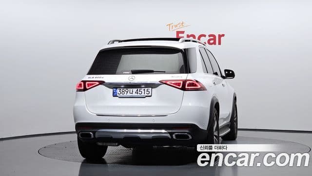 Mercedes-Benz GLE-Class W167 3