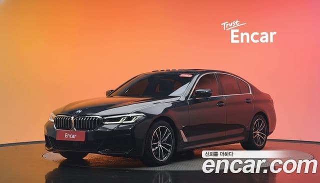 BMW 5 Series (G30)