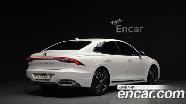 Hyundai The New Grandeur IG 2