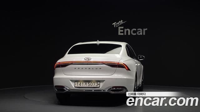 Hyundai The New Grandeur IG 4