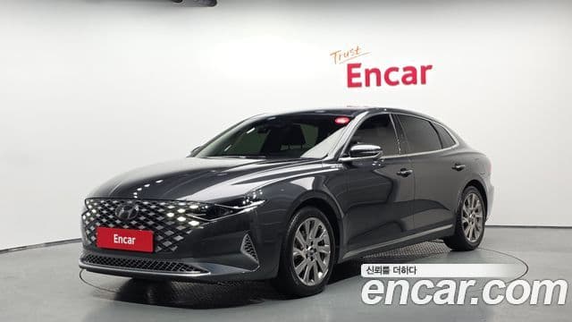 Hyundai The New Grandeur IG Hybrid 1