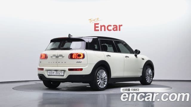 MINI Cooper Clubman 2