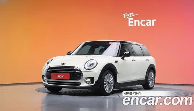 MINI Cooper Clubman 1