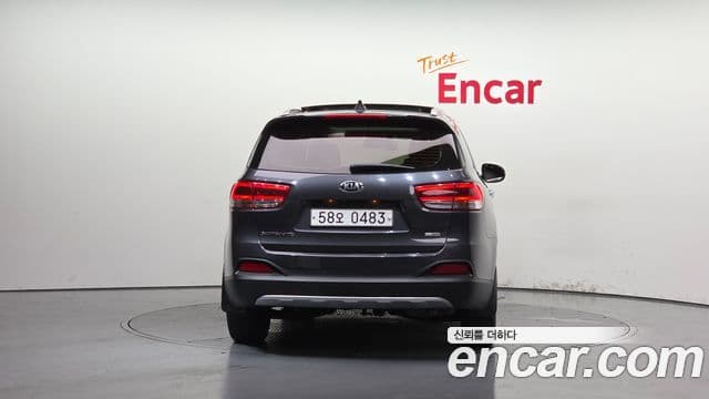 Kia All New Sorento 4