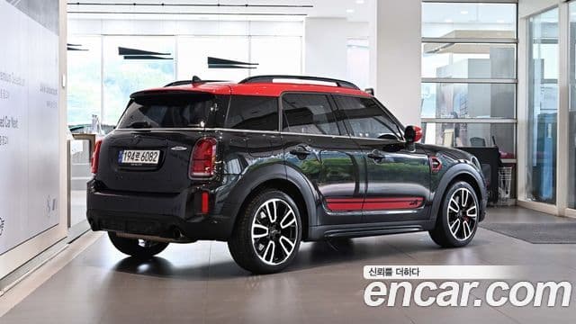 MINI Cooper S Countryman 4