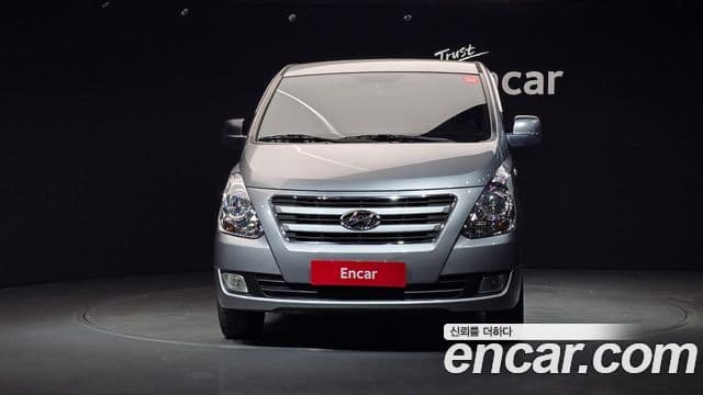 Hyundai Grand Starex 3