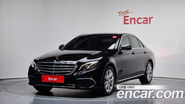 Mercedes-Benz E-Class W213 1