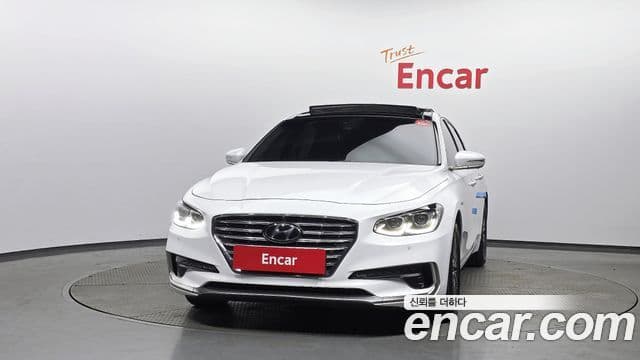 Hyundai Grandeur IG Hybrid 2
