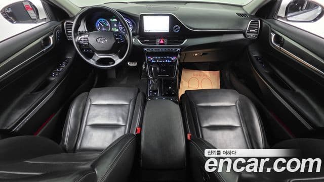 Hyundai Grandeur IG Hybrid 4