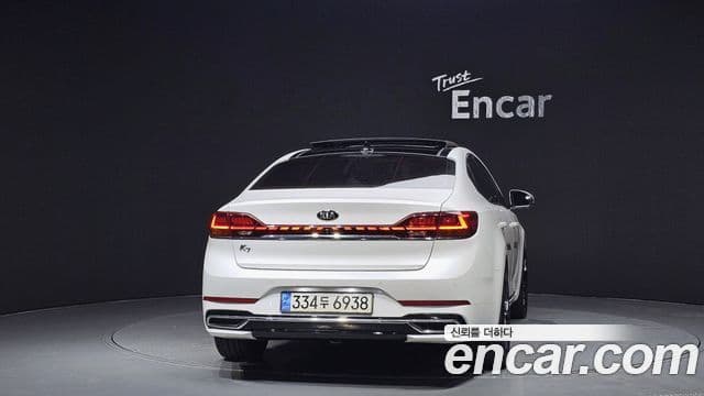 Kia K7 Premier 4