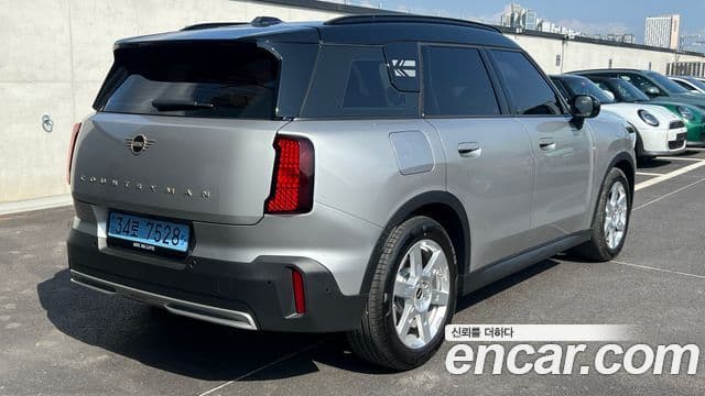 MINI Cooper Countryman Electric 3rd Gen 2