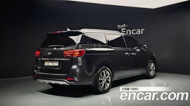 Kia The New Carnival 2