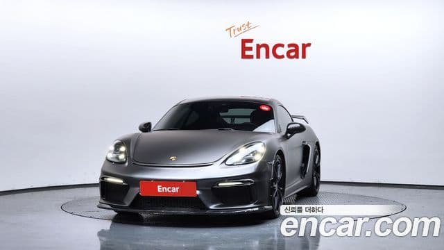Porsche 718 Cayman 3