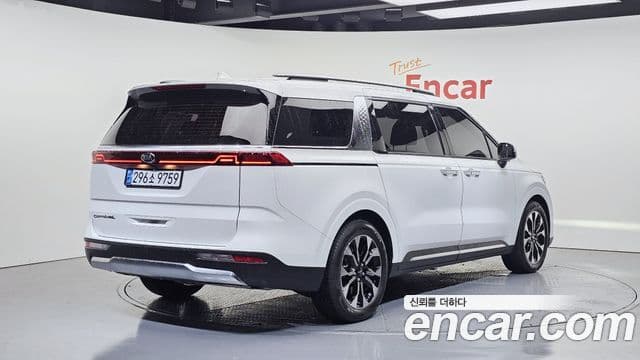 Kia Carnival 4th Gen 2
