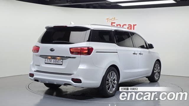 Kia The New Carnival 2