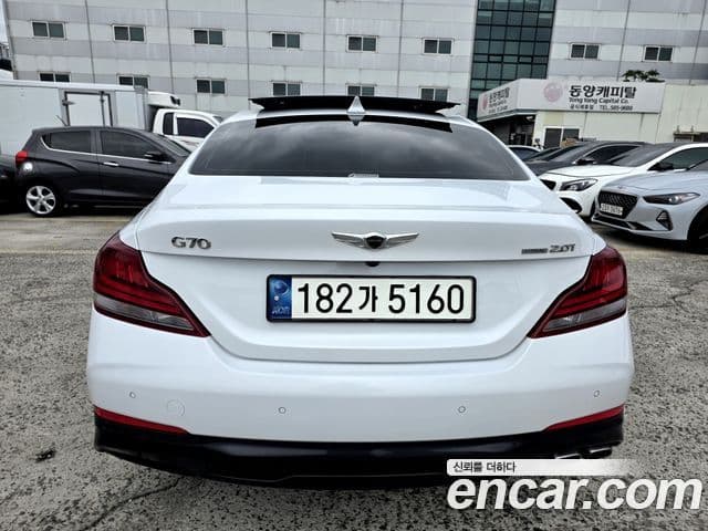 Genesis G70 4