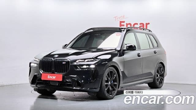 BMW X7 (G07) 1