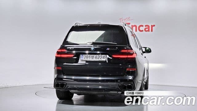 BMW X7 (G07) 4