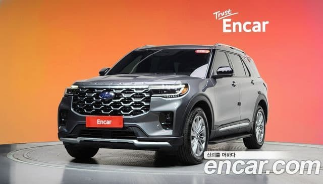 Ford Explorer 6th Gen — 1