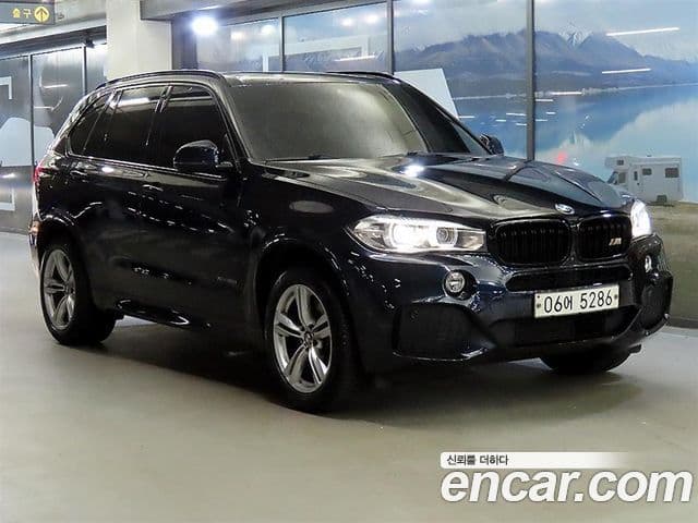 BMW X5 (F15)