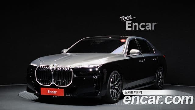 BMW 7 Series (G70) — 1