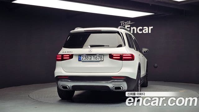 Mercedes-Benz GLB-Class X247 4