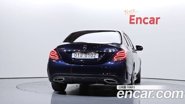 Mercedes-Benz C-Class W205 3