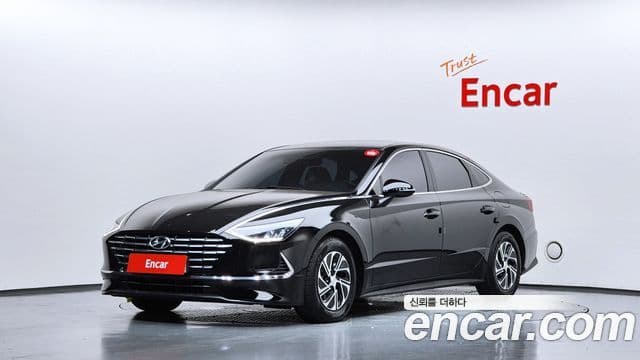 Hyundai Sonata Hybrid (DN8) 1