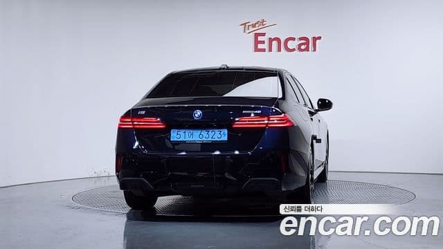 BMW i5 (G60) 3