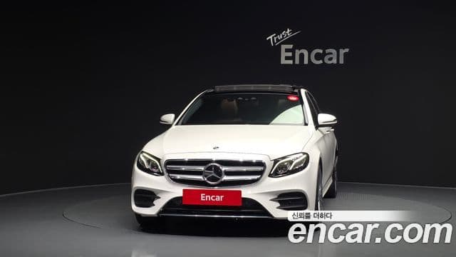 Mercedes-Benz E-Class W213 2