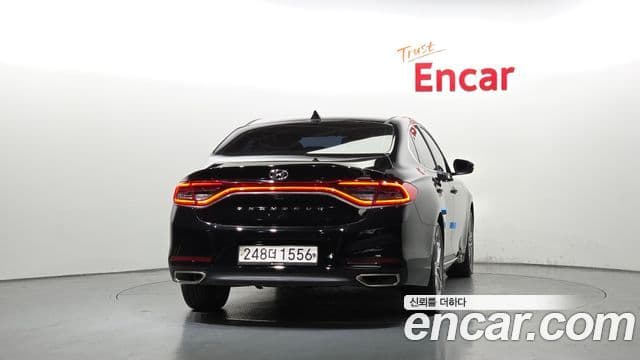 Hyundai Grandeur IG 4