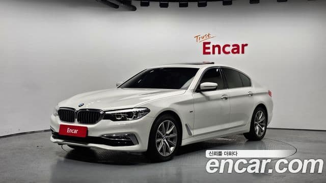 BMW 5 Series (G30)