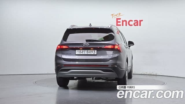 Hyundai The New Santa Fe 3