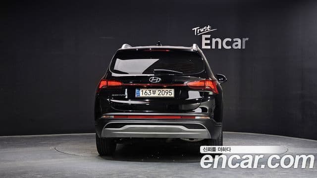 Hyundai The New Santa Fe 4