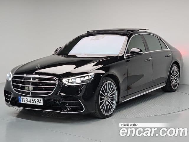 Mercedes-Benz S-Class W223 2