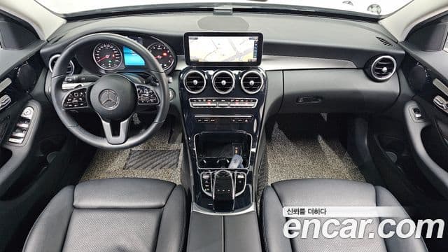 Mercedes-Benz C-Class W205 4