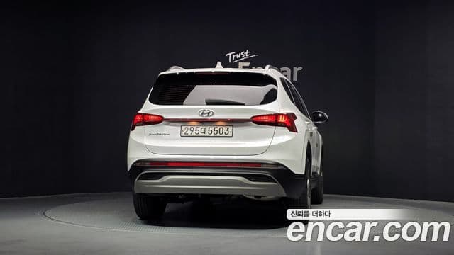 Hyundai The New Santa Fe 4