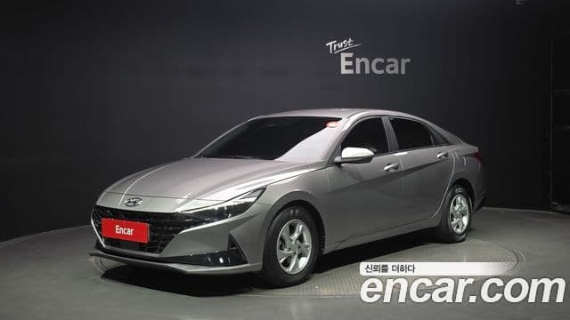Hyundai Avante (CN7) 1