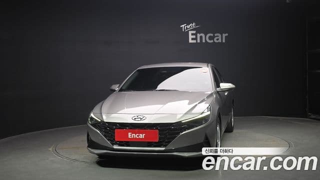 Hyundai Avante (CN7) 3
