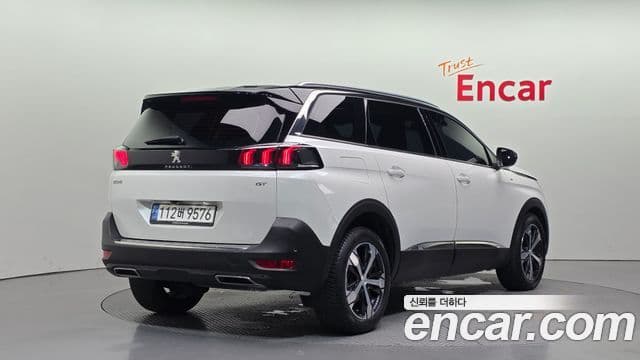 Peugeot 5008 2nd Gen 2