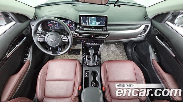 Kia Seltos 4