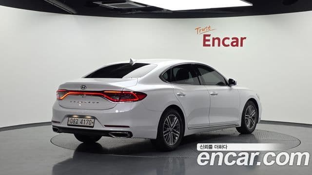 Hyundai Grandeur IG 2