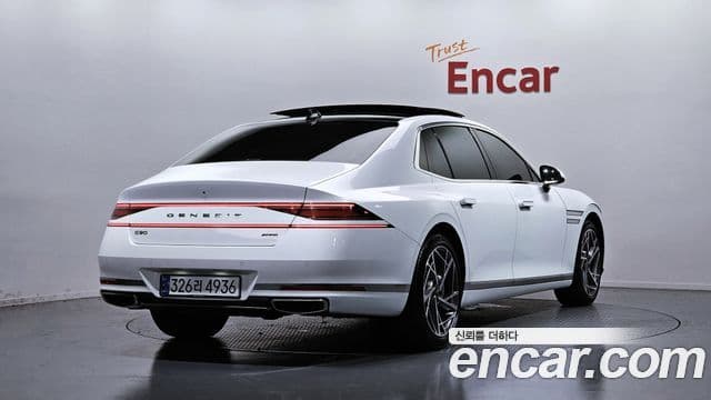 Genesis G90 (RS4) 2