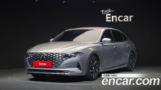 Hyundai The New Grandeur IG Hybrid — 1
